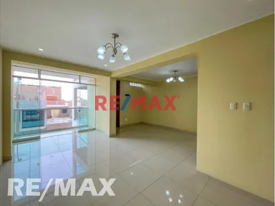 Venta de Departamento en Carabayllo - Lima 3 Dormitorios 