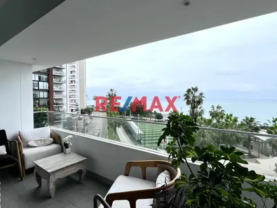 Departamento En Venta Con Vista Al Mar Frente Al Malecón De La Marina – Miraflores