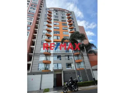 Vendo Moderno Y Silencioso Flat De 97 M² En Jesús María: Confort Y Privacidad En El Piso 13