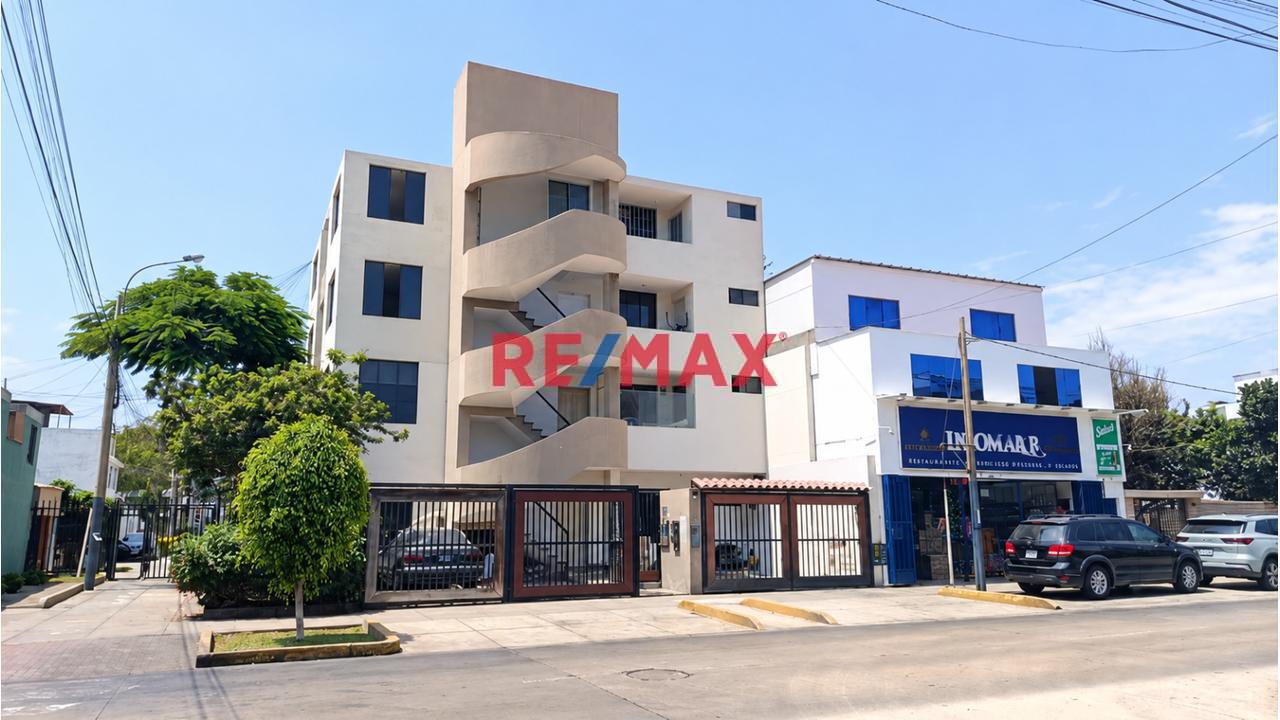 Amplio Departamento De 136 M² En San Miguel A  Usd 138,000.00 + Usd 12,000.00 Cochera