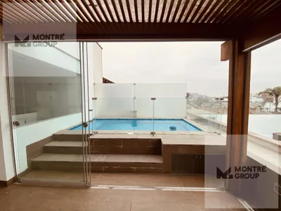 Venta de Departamento en Santiago de Surco - Lima 4 Dormitorios