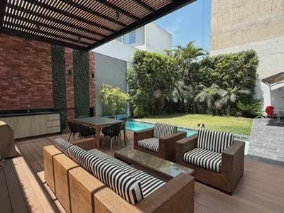 Venta de Casa en San Isidro - Lima 4 Dormitorios