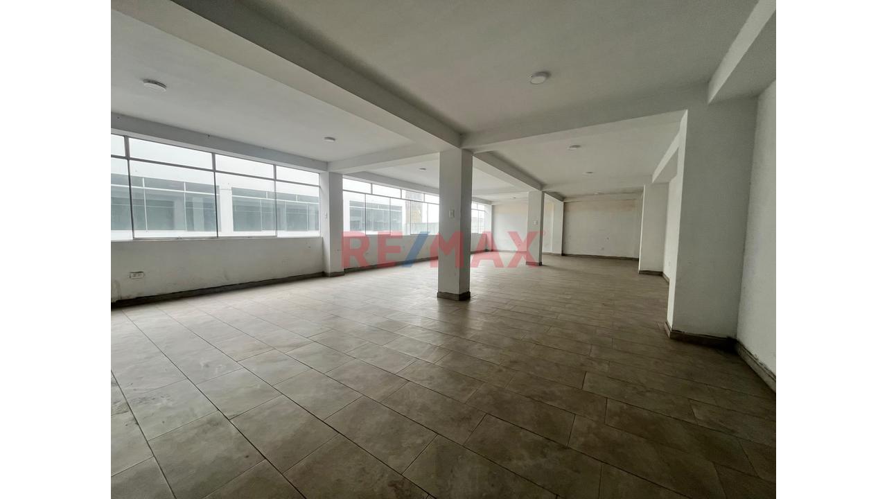 Alquiler De Local Industrial – 90 M² – San Luis