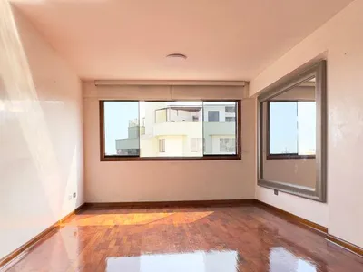 Venta de Departamento en San Borja - Lima 4 Dormitorios