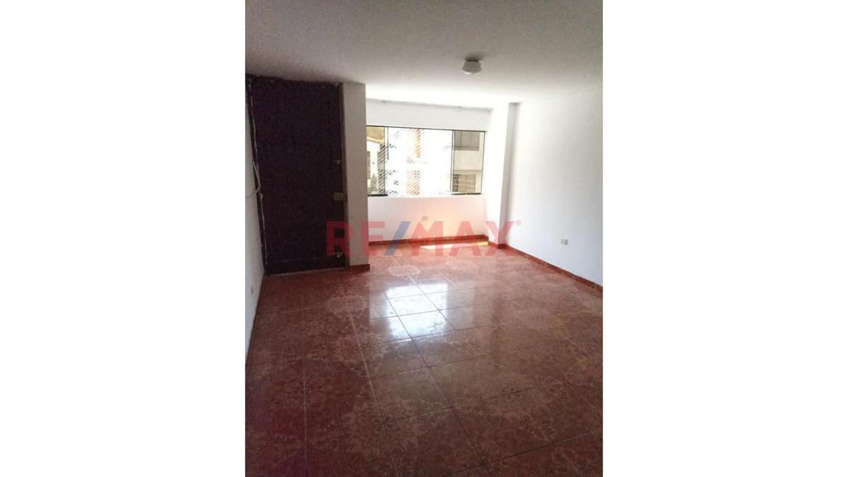 Venta de Departamento en Villa María del Triunfo - Lima 4 Dormitorios 