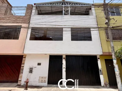 Venta de Casa en Comas - Lima 5 Dormitorios 
