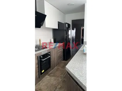 Se Vende Lindo Departamento Con Balcon En Corpac San Borja Limite Con San Isidro