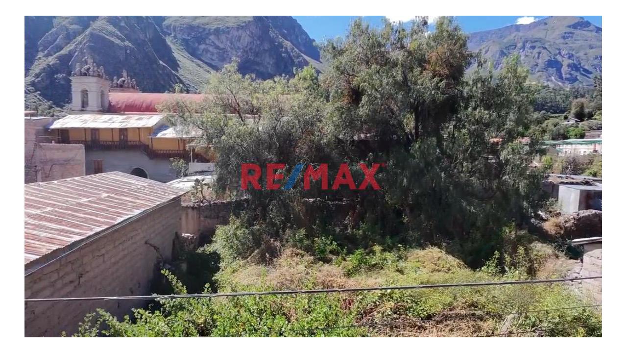 Terreno Urbano En Venta En Cotahuasi – A 2 Cuadras De La Plaza Principal