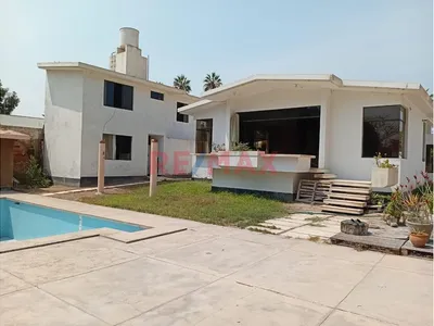 Terreno en venta · Alameda Marqués de la Bula 115, Chorrillos · 370 m², 5 dorm.