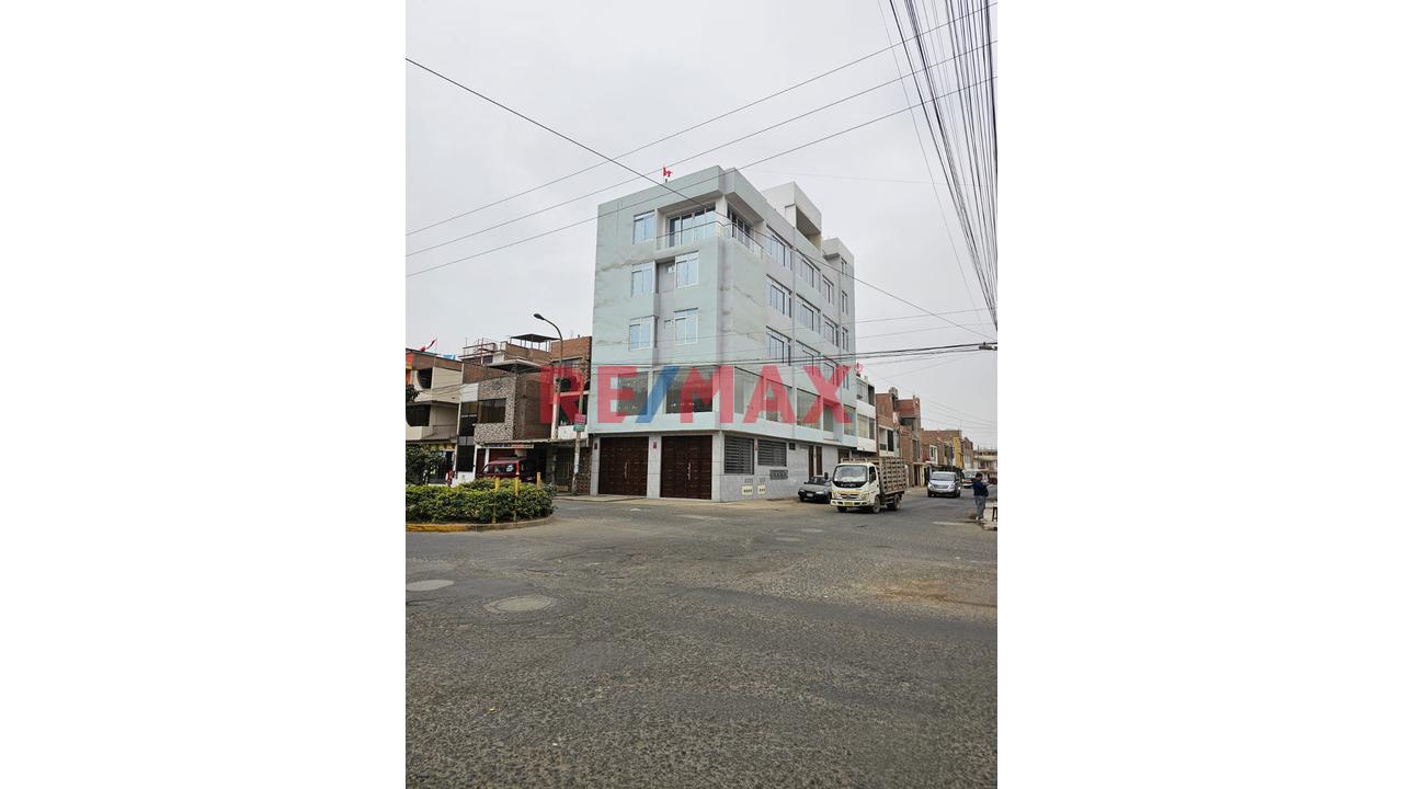 📍 Local Comercial De 160 M² En Alquiler | Alto Tránsito Y Gran Oportunidad