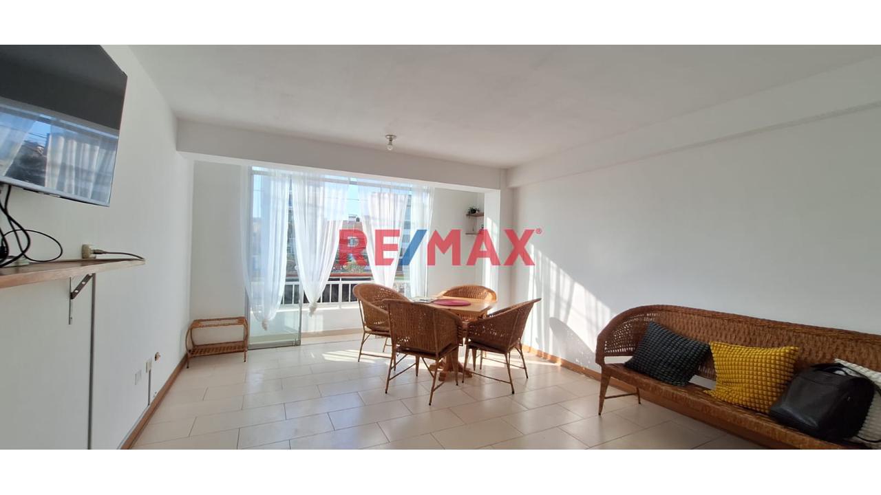 Departamento En Venta – Huanchaco  Segundo Piso + Cochera Incluida + Área De Terraza