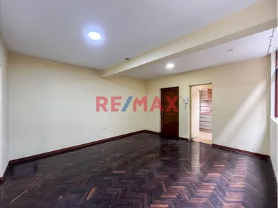🏡✨¡TU DEPARTAMENTO PROPIO TE ESPERA EN MIRONES BAJO – CERCADO DE LIMA! ✨🏡