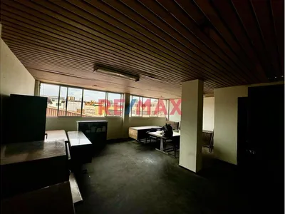 Se Vende Oficina Comercial En El Callao