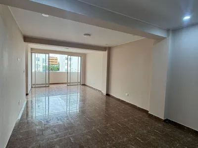 Venta de Departamento en Chorrillos - Lima 4 Dormitorios 