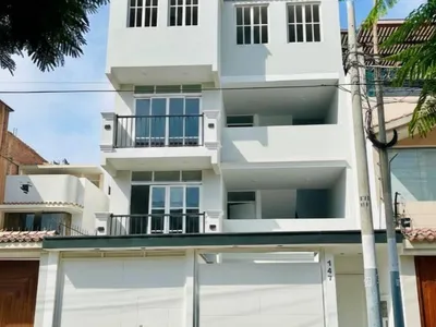 Venta de Departamento en Chorrillos - Lima 4 Dormitorios