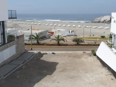 Terreno en venta · Condominio Playa las Palmeras 1, Cerro Azul · 200 m²