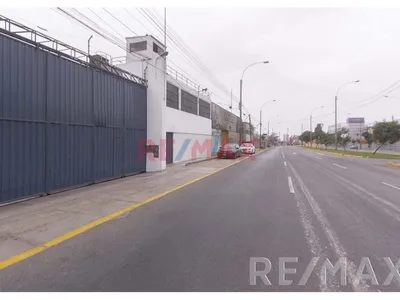 Venta de Local Comercial en - Lima 0 Dormitorio 