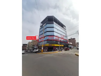 Vendo Local En Esquina Doble Frontis **Calle Union En Plaza De Armas Comas - Al Costado De La Muni De Comas
