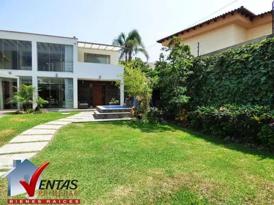 Casa en venta · Sol de la Molina Etapa 1, La Molina · 471 m², 5 dorm.