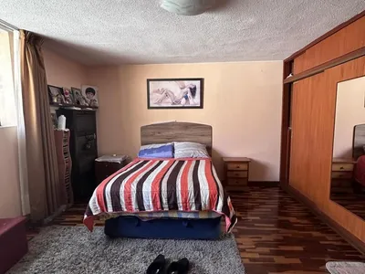 Venta de Casa en San Miguel - Lima 5 Dormitorios 