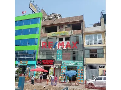 🏢✨ **Oportunidad De Inversión | Venta De Local Comercial Ate**