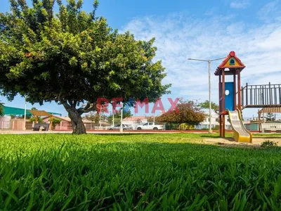Terreno Urbano De 137 M² En Urb. La Caleta, Chimbote – Frente A Parque Y Boulevard Isla Blanca (Zonificación Rda)