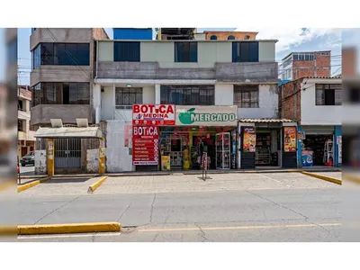 Traspaso De Botica Operativa Al Costado Del Ovalo Rocoto