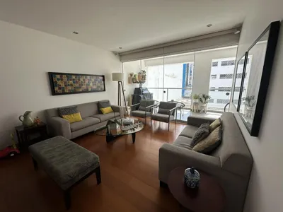 Venta de Departamento en Miraflores - Lima 3 Dormitorios