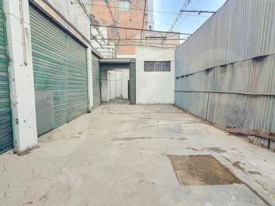 Alquiler de Local Comercial en Ate - Lima 0 Dormitorio 