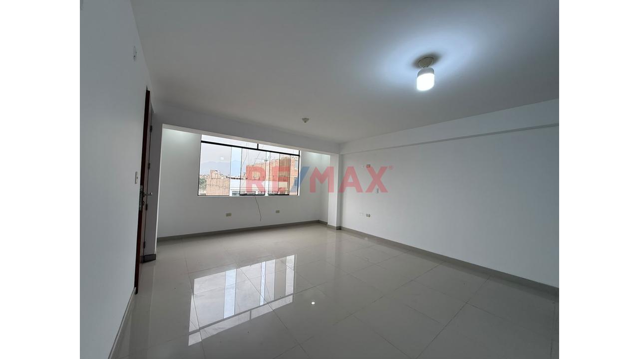 Venta De Departamento De Estreno , Amplio Funcional  3 Dormitorios A Pasos De Carlos Izaguirre Y 12 De Octubre Smp