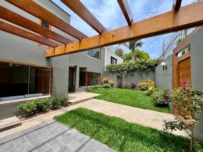 Casa en venta · Calle Octavio Espinosa 3Xx, San Isidro · 322 m², 4 dorm.