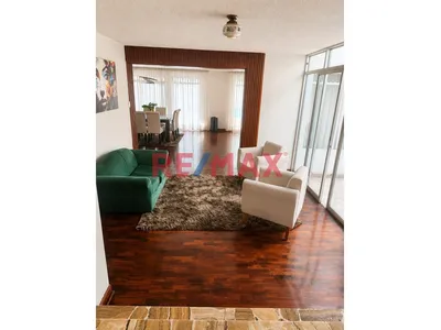 Vendo Casa De 300M² Con Gran Potencial Inmobiliario – San Miguel