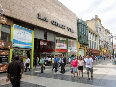 LOCAL COMERCIAL EN JR. DE LA UNIÓN | GALERÍA LA GRAN VÍA