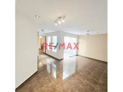 Venta Departamento Triplex Con Piscina Y Terraza En Las Lomas De La Molina