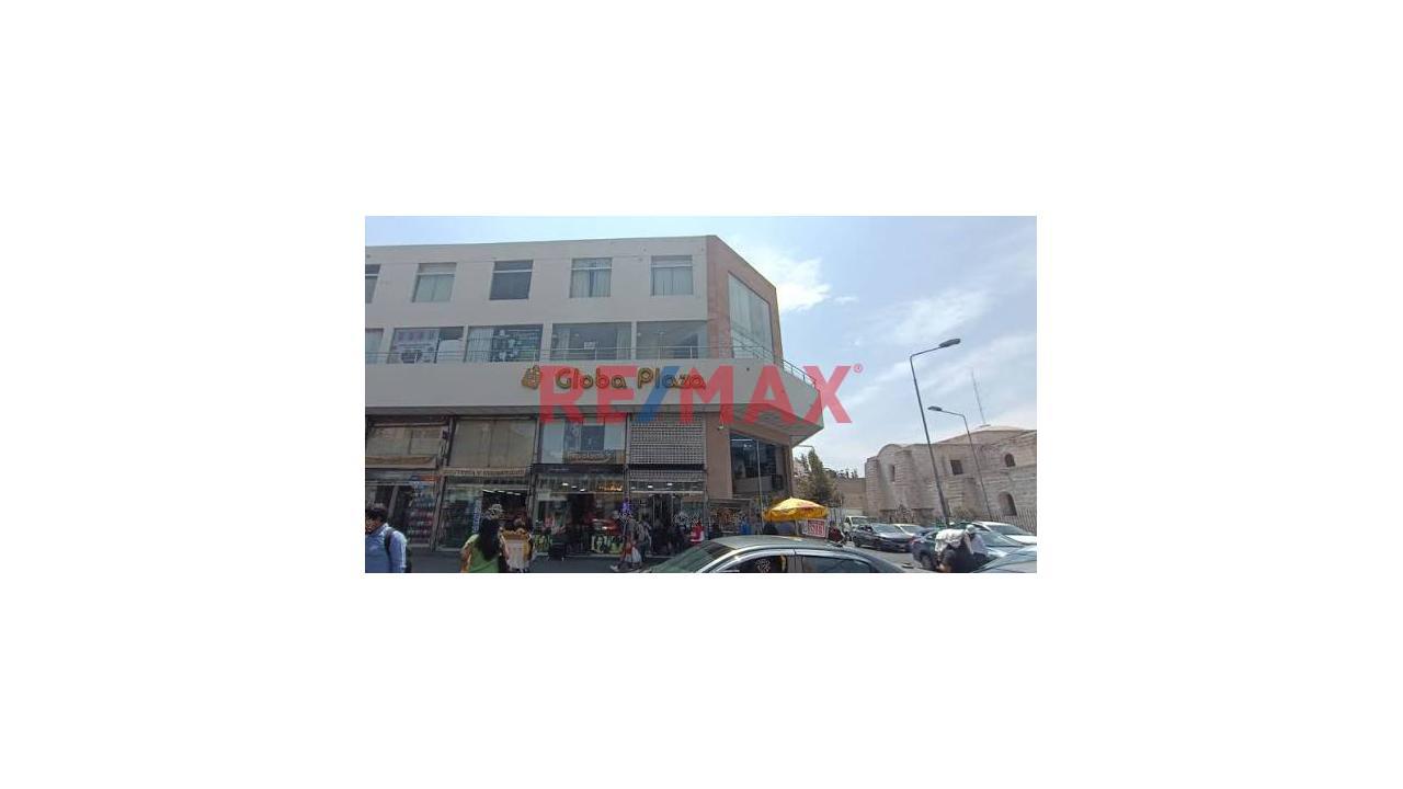 Local Comercial En Venta En El 4To Piso En Global Plaza En El Cercado De Arequipa