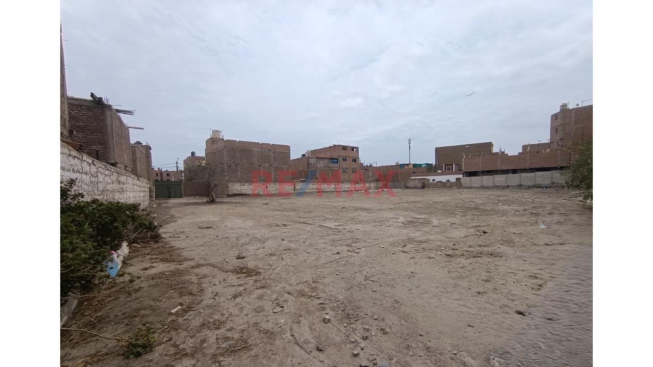 "¡El Gigante De Jr. Gálvez! 2,652 M² Estratégicos En Pleno Centro De Barranca".