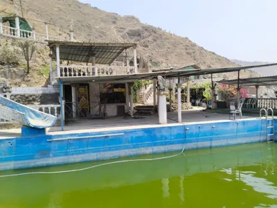 Venta de Local Comercial en Villa María del Triunfo - Lima 2 Dormitorios 