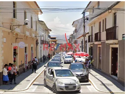 Casa En Venta A 1 Y Media Cdra De Plaza De Armas!! . Zona Histórica Y Estratégica De Ayacucho.