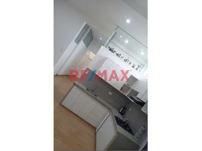 Departamento En Venta En Av Argentina