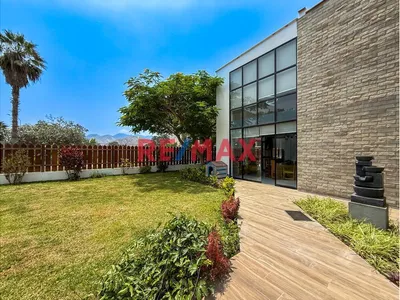 Activo Inmobiliario En Cieneguilla /Casa Y Hospedaje
