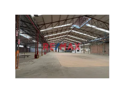Alquiler De Local Industrial I2 De 3,567.66 M² – Av. Faucett, Callao