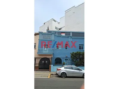 Alquiler De Oficina En Tercer Piso Por Ovalo De Pardo