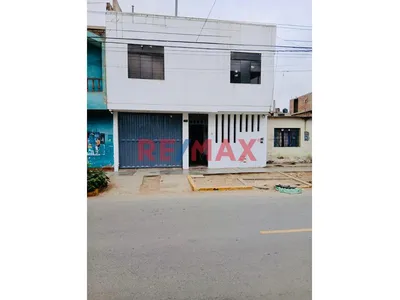 Casa Productiva De 2 Niveles Mas Terraza Con Alta Rentabilidad - 390M2 Florencia De Mora