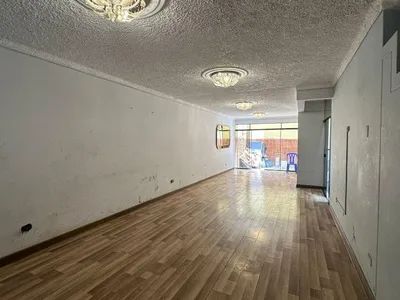 Venta de Casa en Comas - Lima 10 Dormitorios