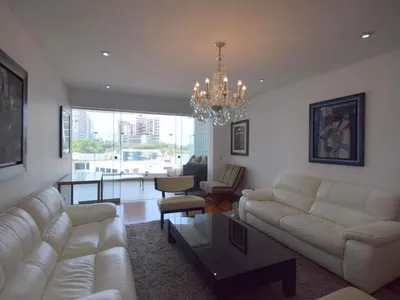 Venta de Departamento en San Isidro - Lima 3 Dormitorios