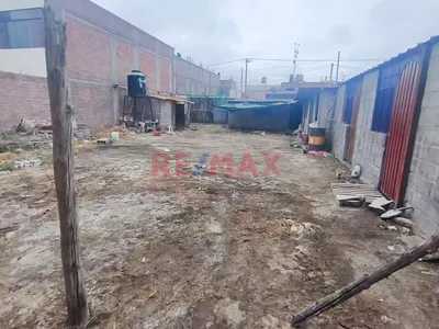 Terreno En Venta En El Distrito De Jacobo Hunter Cerca A Av. Principal