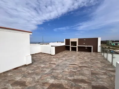 Casa con vista al mar de 200 m² en Condominio Club Playa Zerkana