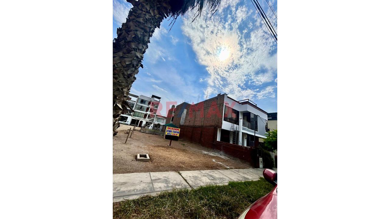 Venta De Terreno Urbano 120M2 En  Santa Clara Ate