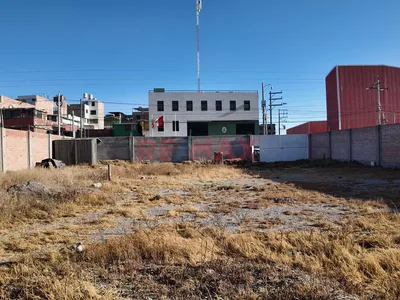 🌱 Terreno Industrial En Esquina En Venta En Cerro Colorado 🌱