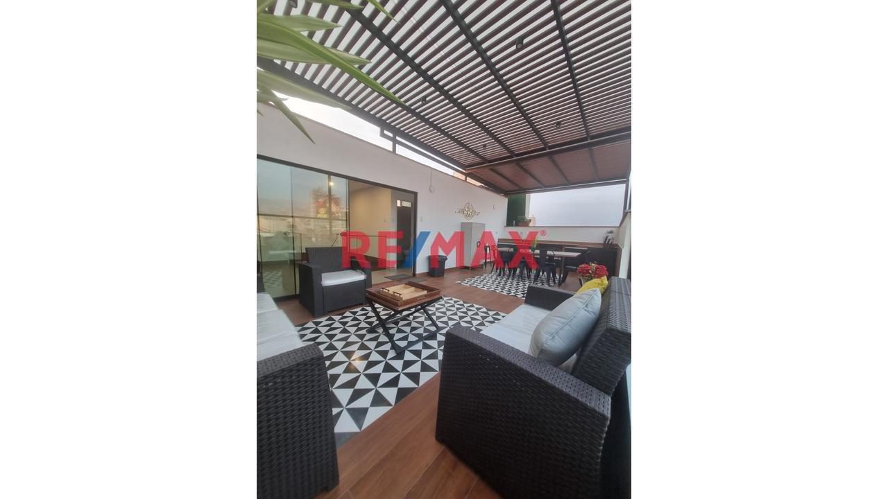 Duplex Exclusivo En Surco 216M2 Con Terraza Y Vista Panóramica